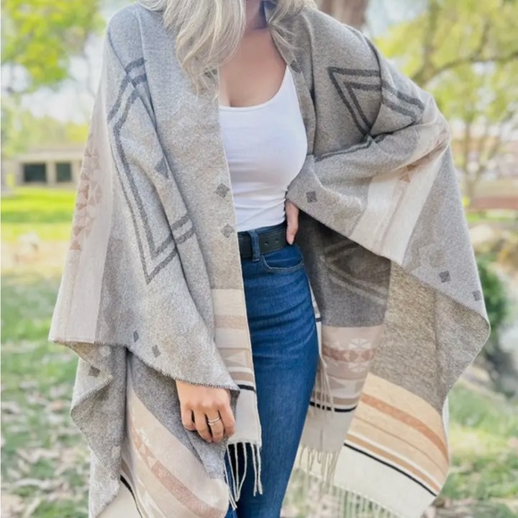 Grey Multi Aztec Ruana with Tassel - Picture 2 of 4
